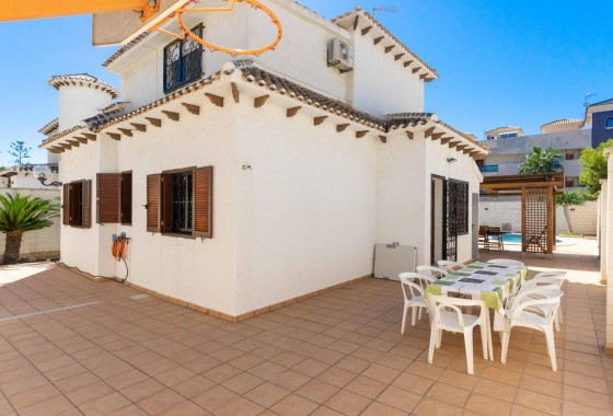 Revente - Villa - Orihuela Costa - La Zenia