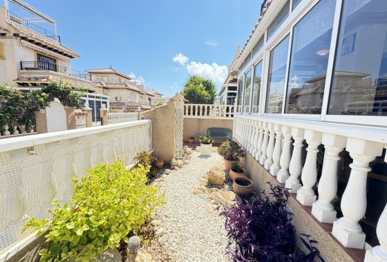 Resale - Detached Villa - Villamartin