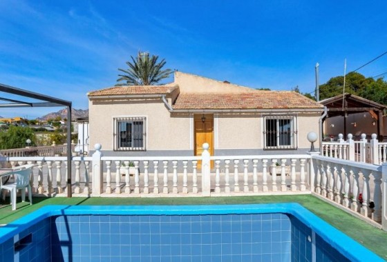 Resale - Detached Villa - Albatera