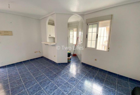 Resale - Bungalow - Torrevieja - Sector 25