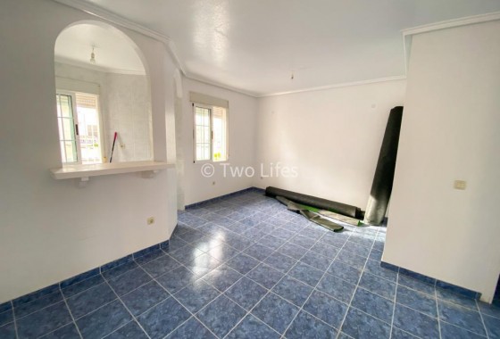 Resale - Bungalow - Torrevieja - Sector 25