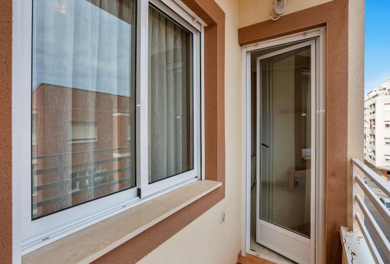 Resale - Apartment - Torrevieja - Centro