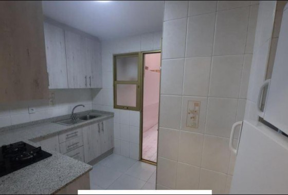 Resale - Apartment - Torrevieja - La Mata