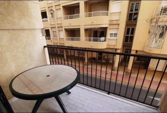 Resale - Apartment - Torrevieja - La Mata