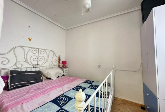 Resale - Bungalow - Torrevieja - El Limonar