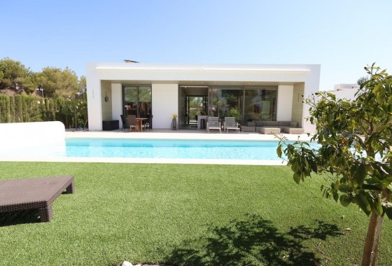 Resale - Detached Villa - Orihuela Costa - Las Colinas Golf