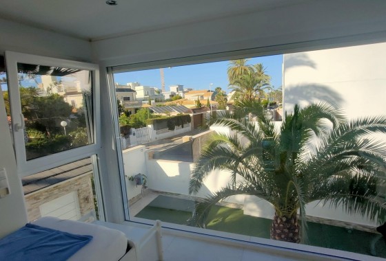 Resale - Detached Villa - Orihuela Costa - La Zenia