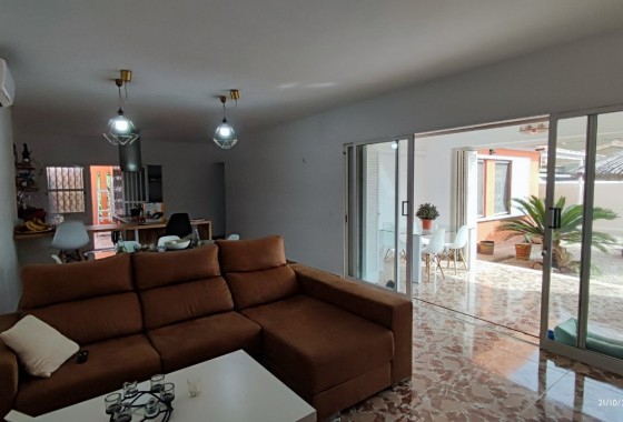 Revente - Villa - Torrevieja - La veleta