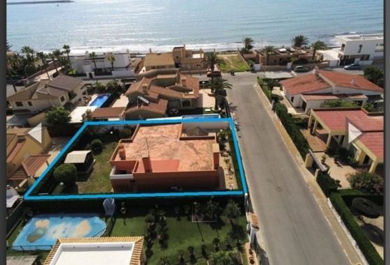 Resale - Detached Villa - Torrevieja - La veleta