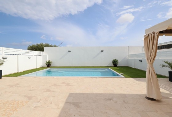 Resale - Detached Villa - Torrevieja - San Luis