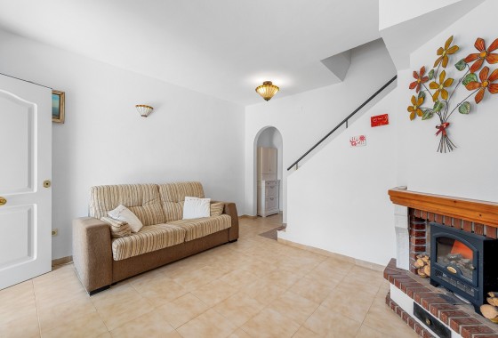 Resale - Townhouse - Torrevieja - Lago jardin