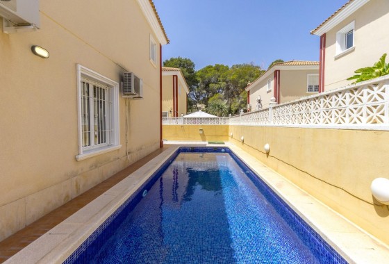 Resale - Townhouse - Orihuela Costa - Campoamor