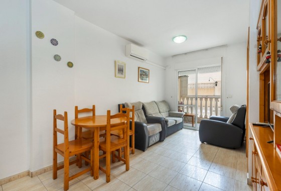 Resale - Apartment - Torrevieja - El molino