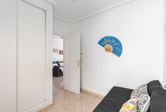 Resale - Apartment - Torrevieja - La Mata pueblo