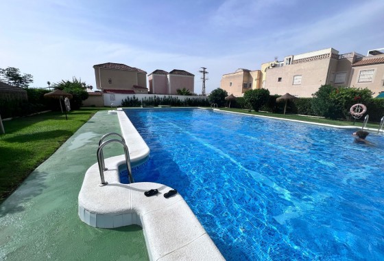 Revente - Apartment - Ground Floor - Torrevieja - El Limonar