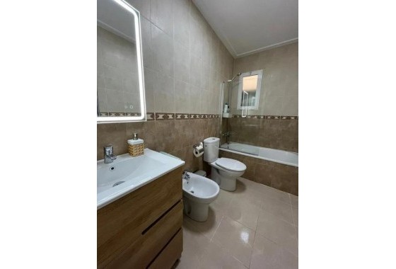 Resale - Apartment - Almoradí - ALMORADI-CENTRO