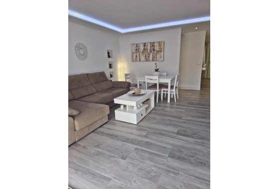 Segunda Mano - Apartamento - Torrevieja - Acequion