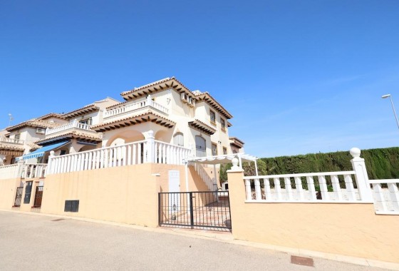 Resale - Townhouse - Orihuela Costa - Montezenia