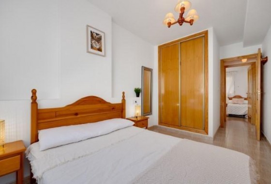 Resale - Apartment - Torrevieja - Centro