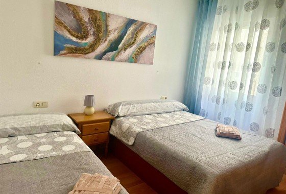 Resale - Apartment - Torrevieja - Estacion de autobuses