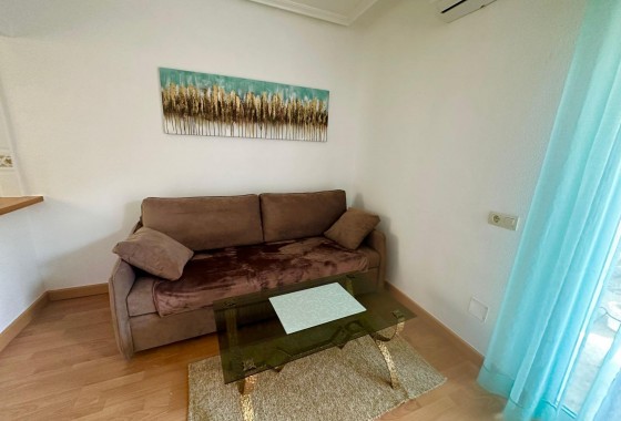 Resale - Apartment - Torrevieja - Estacion de autobuses