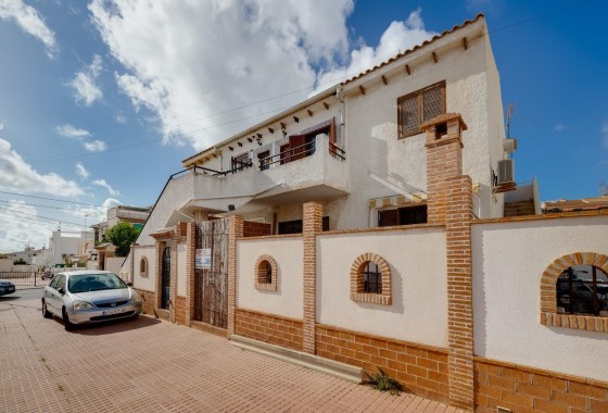 Resale - Bungalow - Torrevieja - Los Frutales