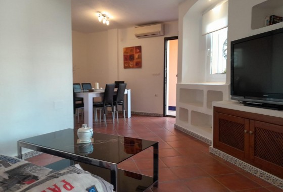 Resale - Bungalow - Torrevieja - Los altos