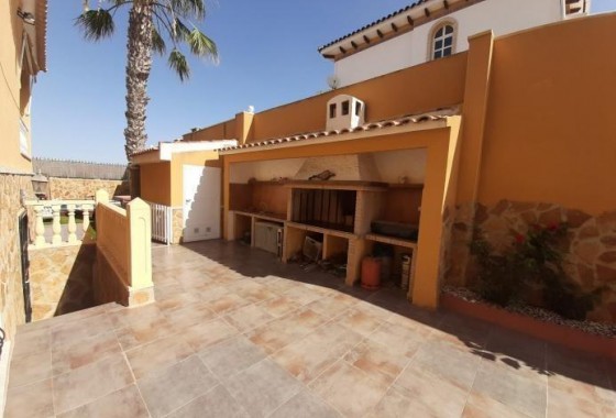 Revente - Villa - Torrevieja - Aguas nuevas 1