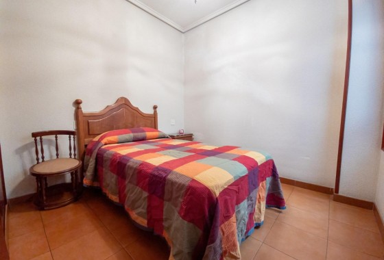 Resale - Apartment - Torrevieja - Puerto