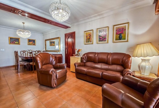 Resale - Apartment - Torrevieja - Puerto