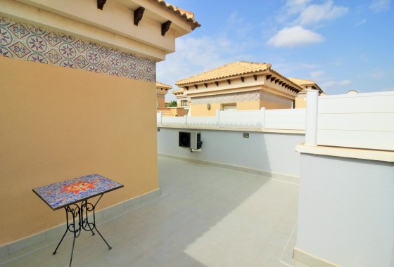 Resale - Townhouse - Villamartin