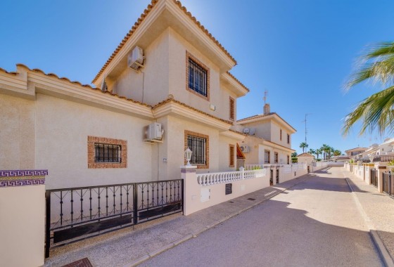 Resale - Detached Villa - Orihuela Costa - Los Dolses