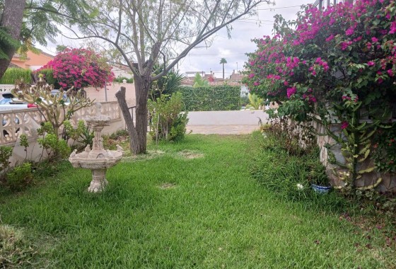 Resale - Detached Villa - Orihuela Costa - Punta Prima