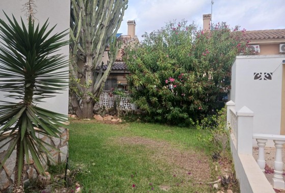 Resale - Detached Villa - Orihuela Costa - Punta Prima