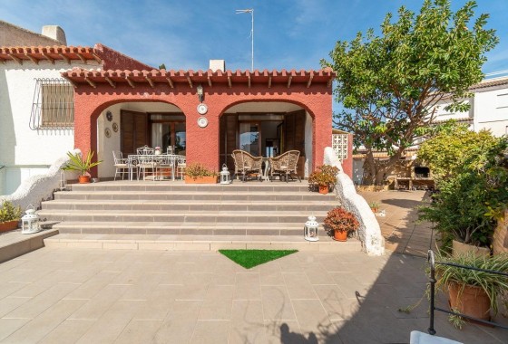 Resale - Detached Villa - Orihuela Costa - Punta Prima