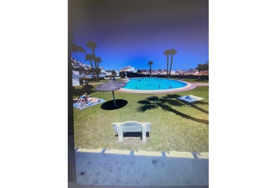 Resale - Bungalow - Torrevieja - Torreblanca