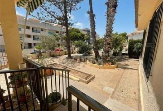 Resale - Townhouse - Torrevieja - Torretas