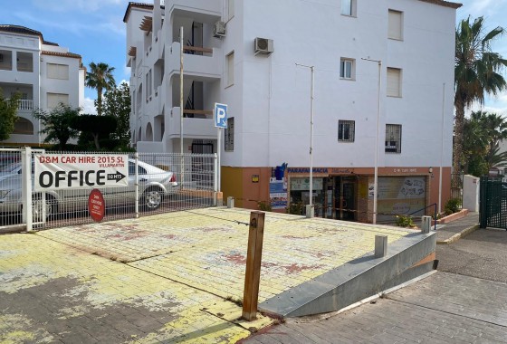 Resale - Commercial - Orihuela Costa - Villamartin*