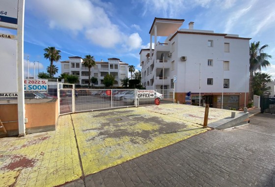 Resale - Commercial - Orihuela Costa - Villamartin*