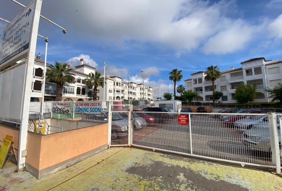 Resale - Commercial - Orihuela Costa - Villamartin*