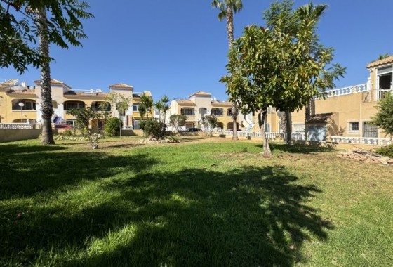 Resale - Detached Villa - Torrevieja