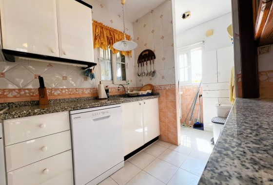 Resale - Semi-Detached Villa - Orihuela Costa - Playa Flamenca