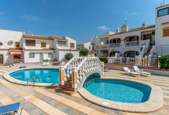 Resale - Detached Villa - Torrevieja - Los altos