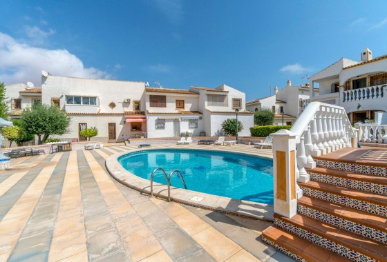 Resale - Detached Villa - Torrevieja - Los altos