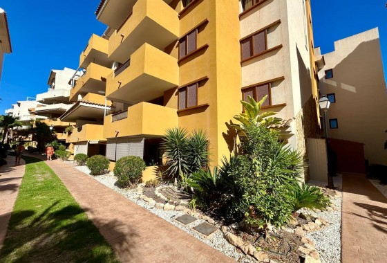 Resale - Apartment - Torrevieja - Punta prima