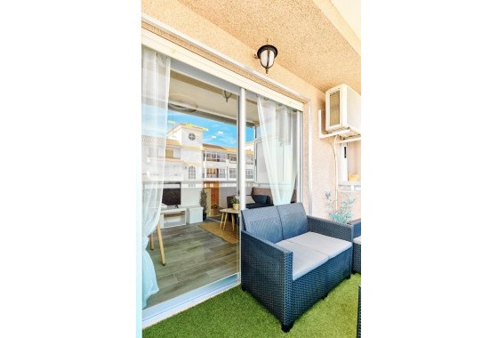 Resale - Apartment - Torrevieja - La Mata