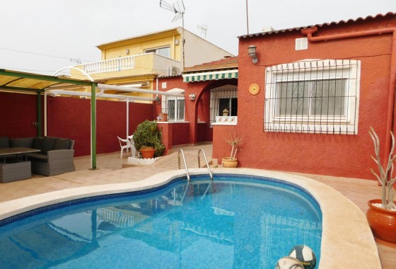 Segunda Mano - semi-detached-villa - Torrevieja