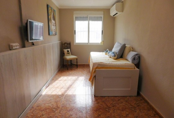 Segunda Mano - semi-detached-villa - Torrevieja