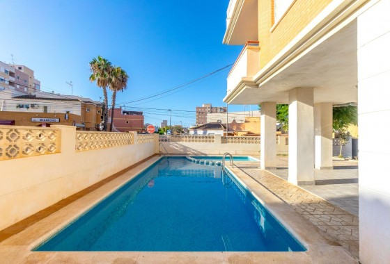 Segunda Mano - Apartamento - Torrevieja - Calas blanca