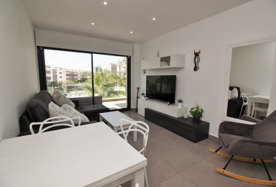 Segunda Mano - Apartamento - Villamartin